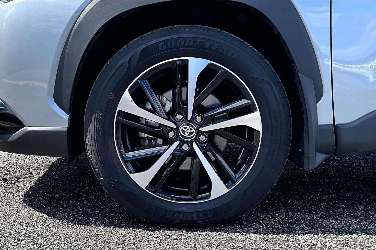 2024 Toyota Corolla Cross Hybrid XSE