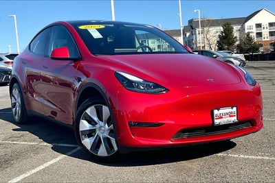 2023 Tesla Model Y Long Range