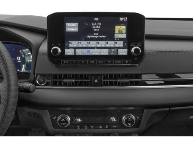 2024 Mitsubishi Outlander Base