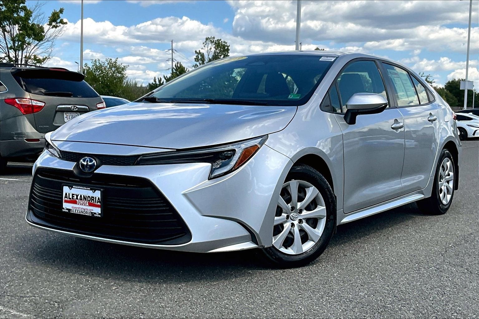 2023 Toyota Corolla Hybrid LE