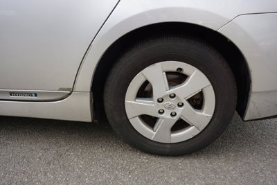 2010 Toyota Prius III