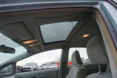 2014 Toyota Prius Two