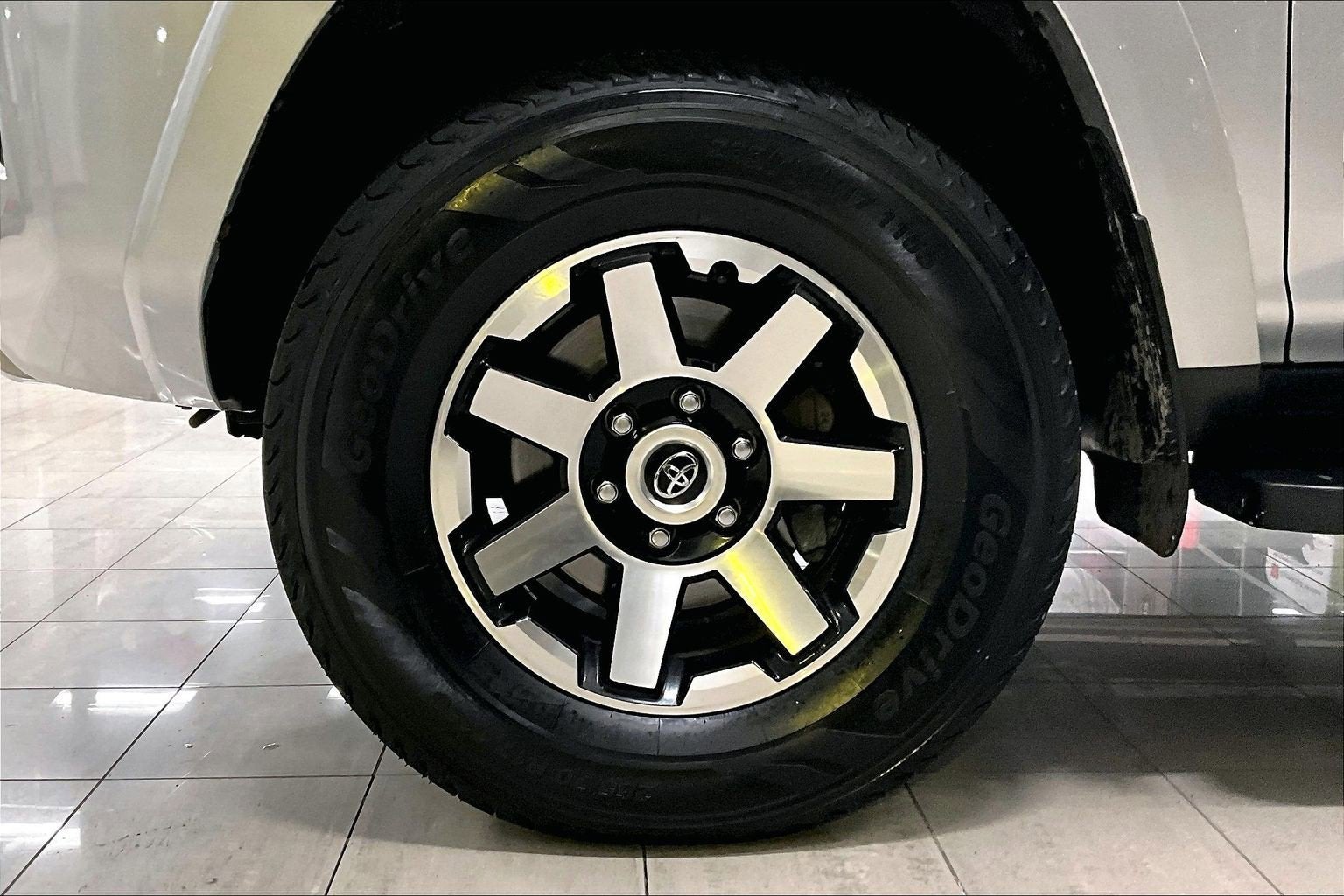 2024 Toyota 4Runner TRD Off Road