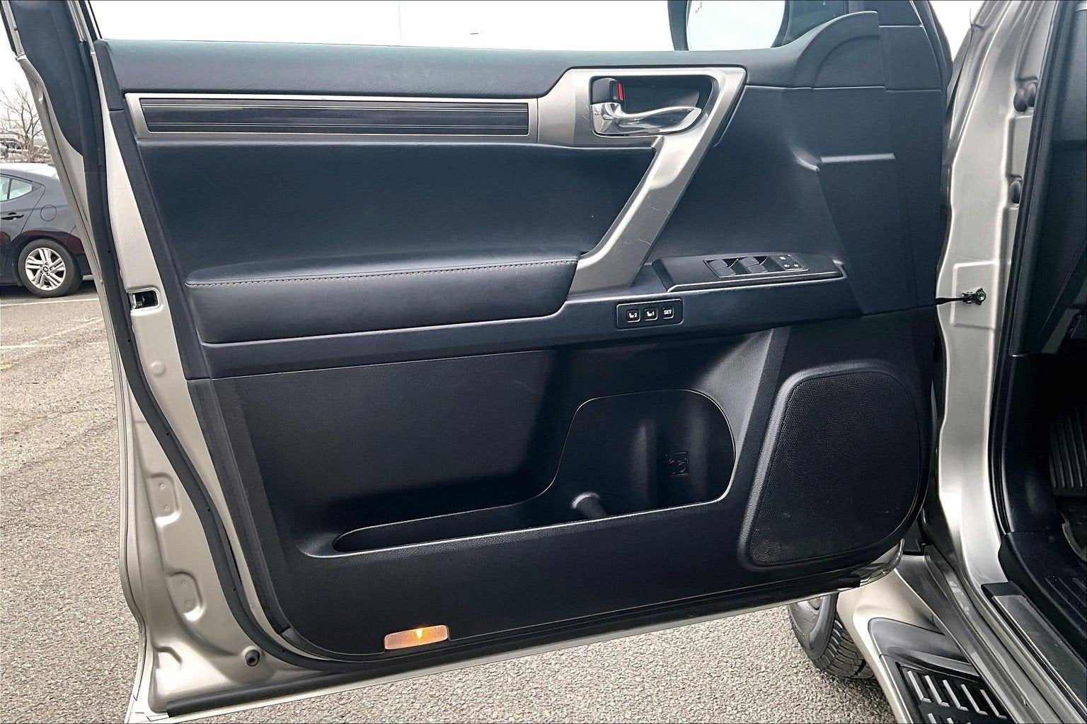 2023 Lexus GX GX 460 Premium