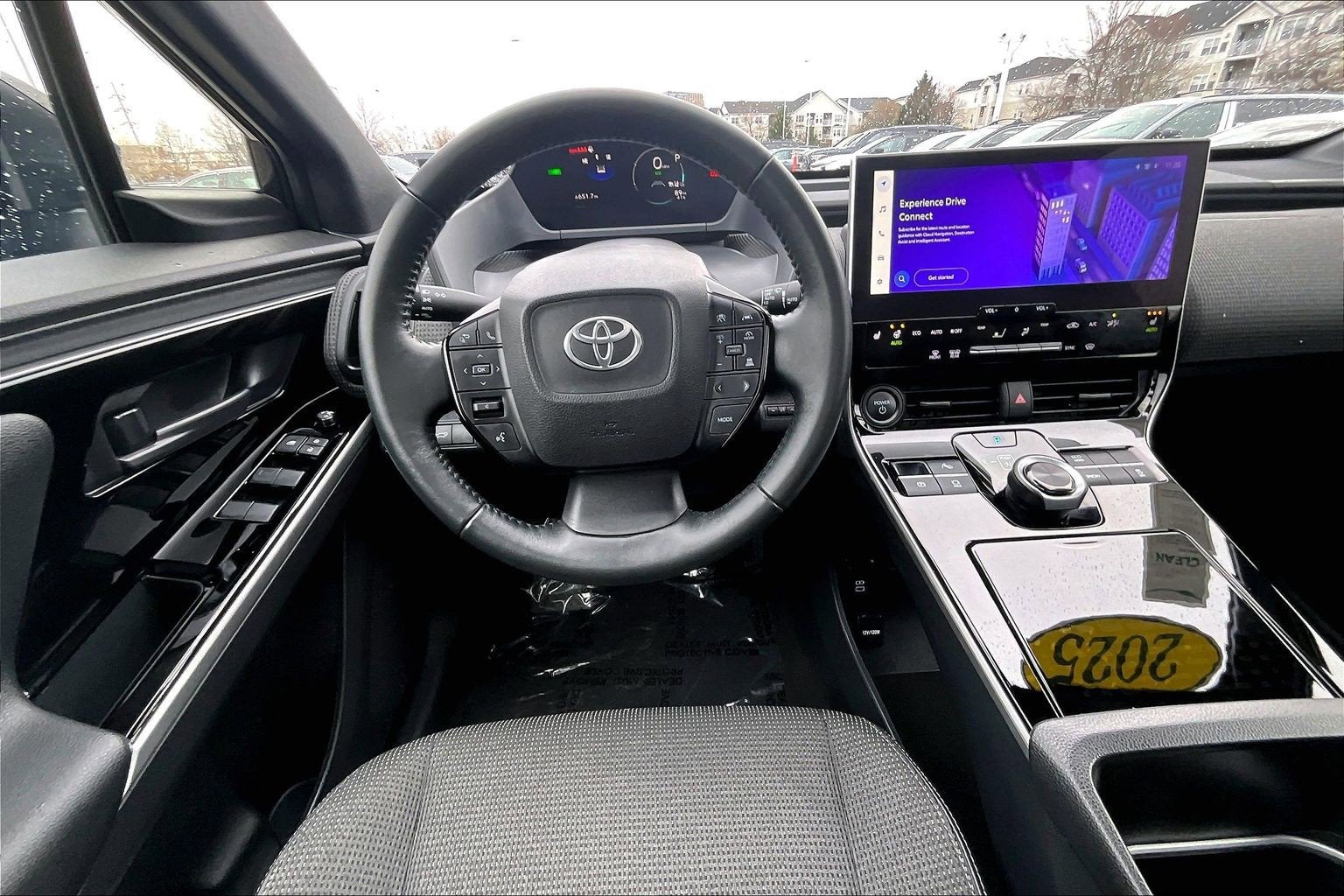 2025 Toyota bZ4X XLE