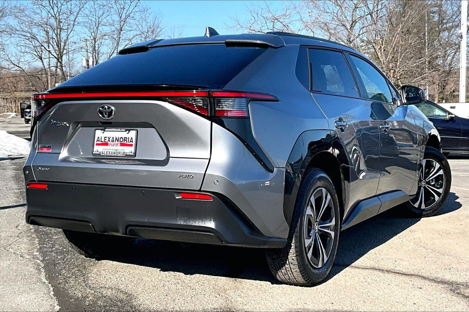 2025 Toyota bZ4X XLE