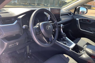 2023 Toyota RAV4 Hybrid LE