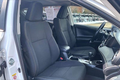 2017 Toyota RAV4 Hybrid XLE