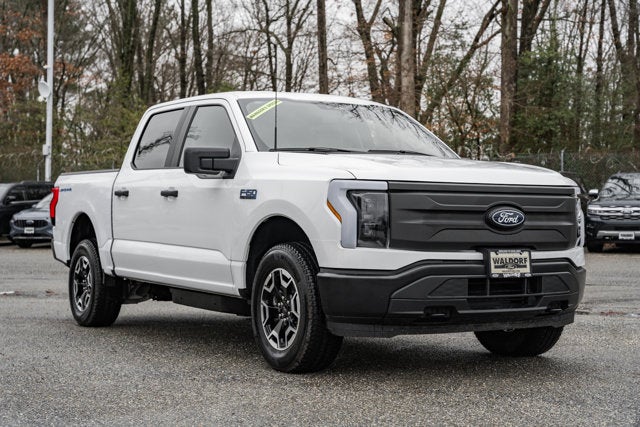 2024 Ford F-150 Lightning PRO