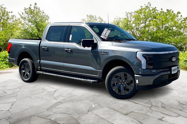 2025 Ford F-150 Lightning Flash™