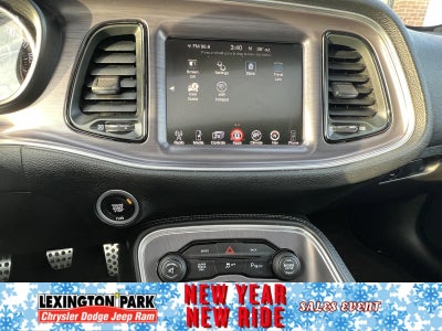 2016 Dodge Challenger R/T Shaker