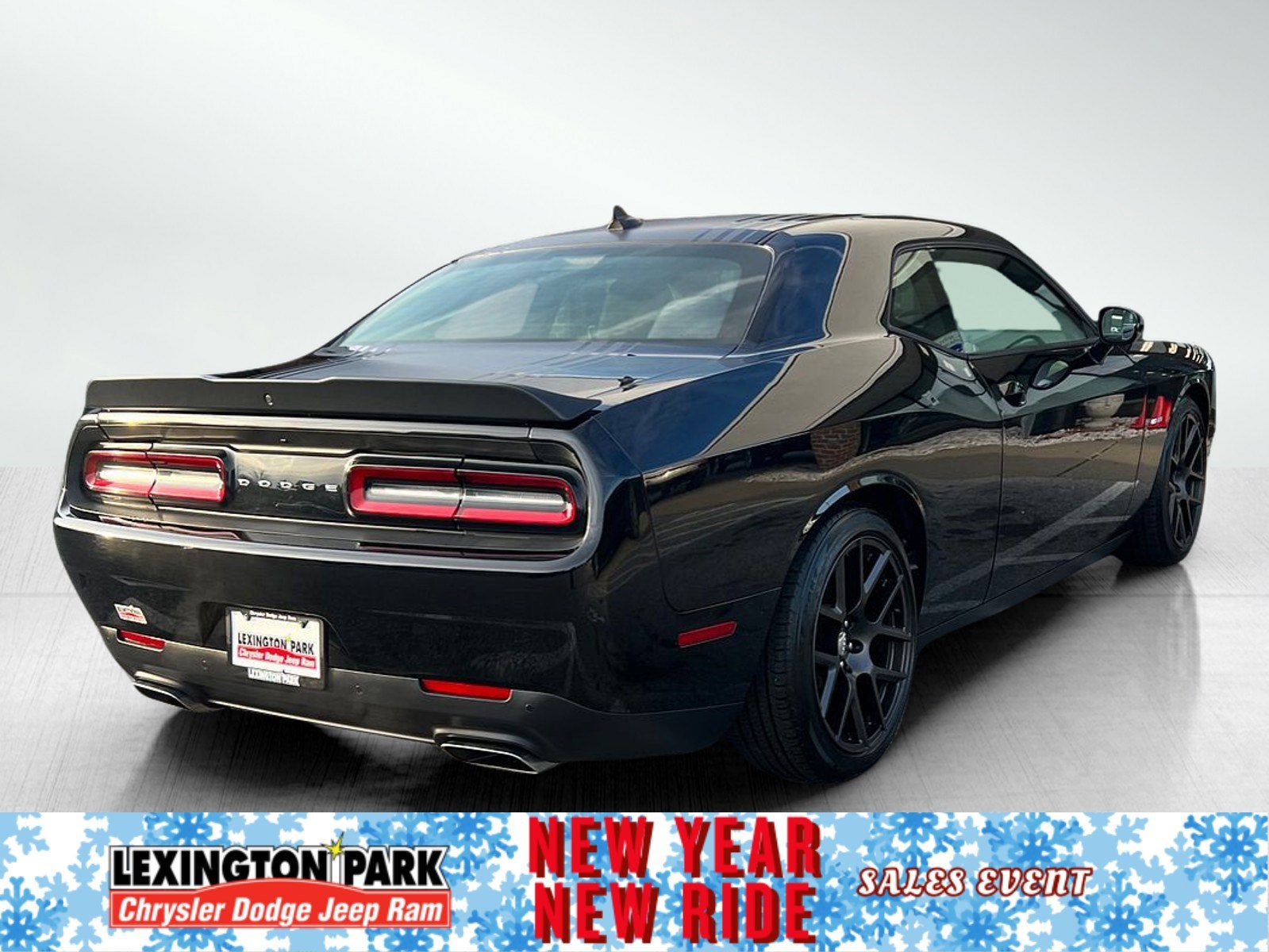 2016 Dodge Challenger R/T Shaker