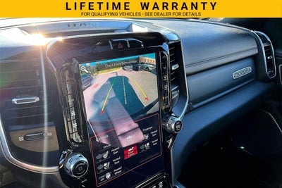 2021 RAM 1500 Laramie Crew Cab 4x4 5'7" Box