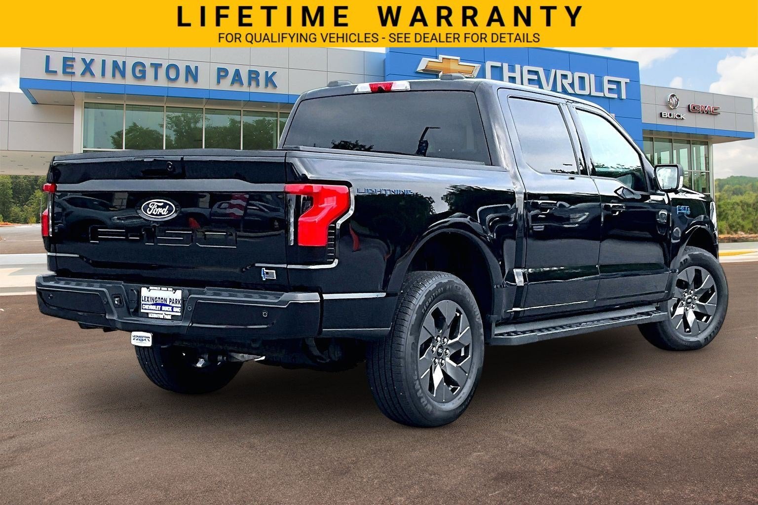 2025 Ford F-150 Lightning Flash
