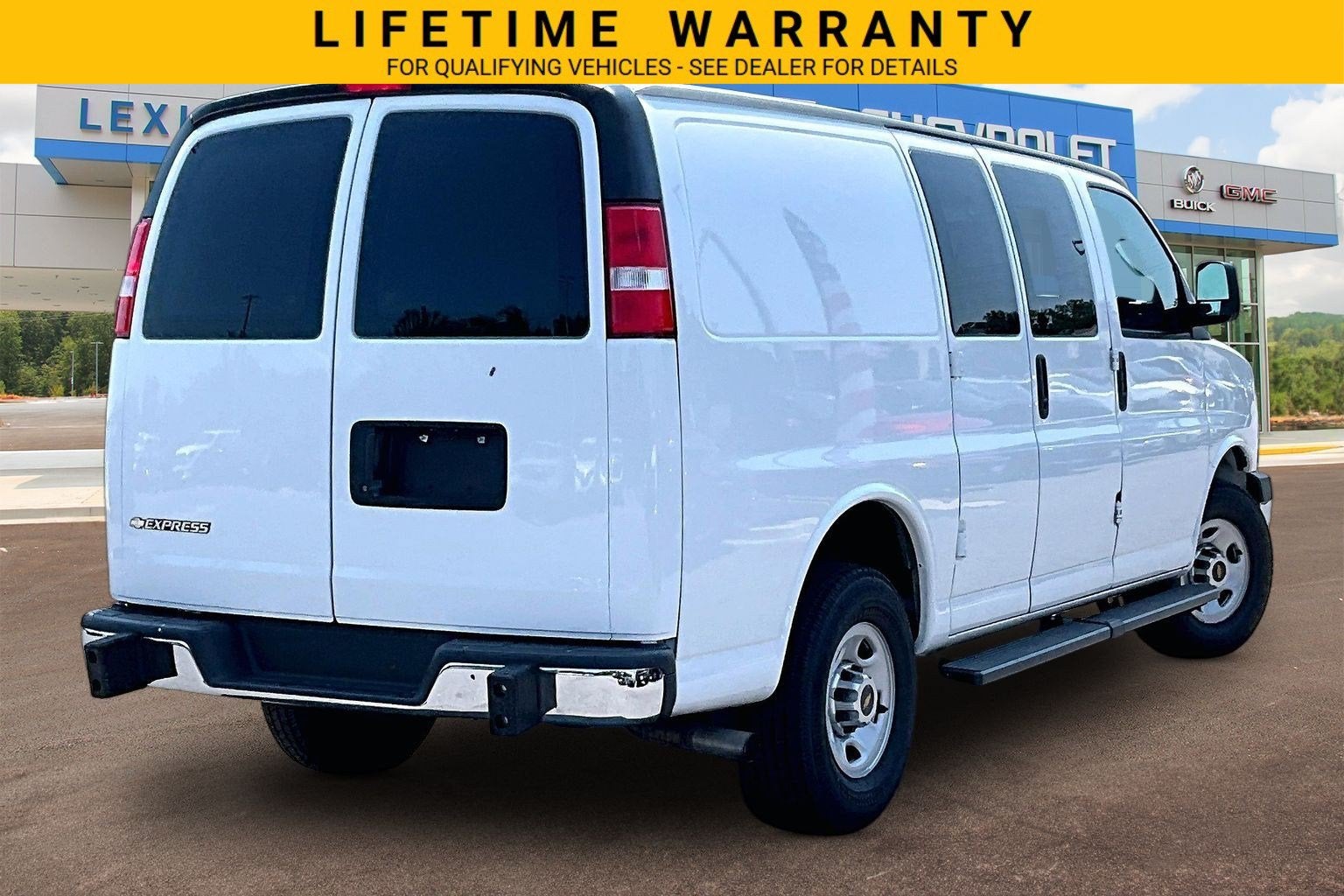 2022 Chevrolet Express Cargo 2500 Base