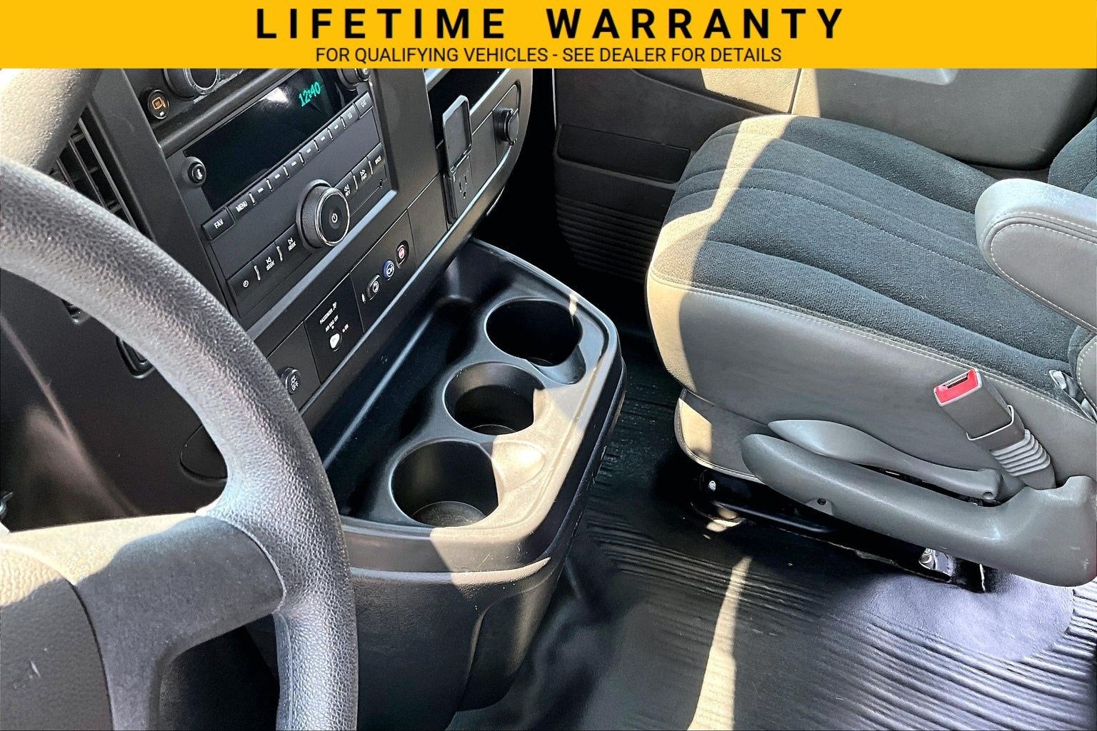 2022 Chevrolet Express Cargo 2500 Base