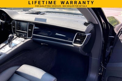 2016 Porsche Panamera 4