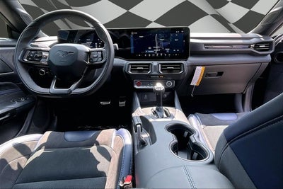 2026 Ford Mustang Dark Horse