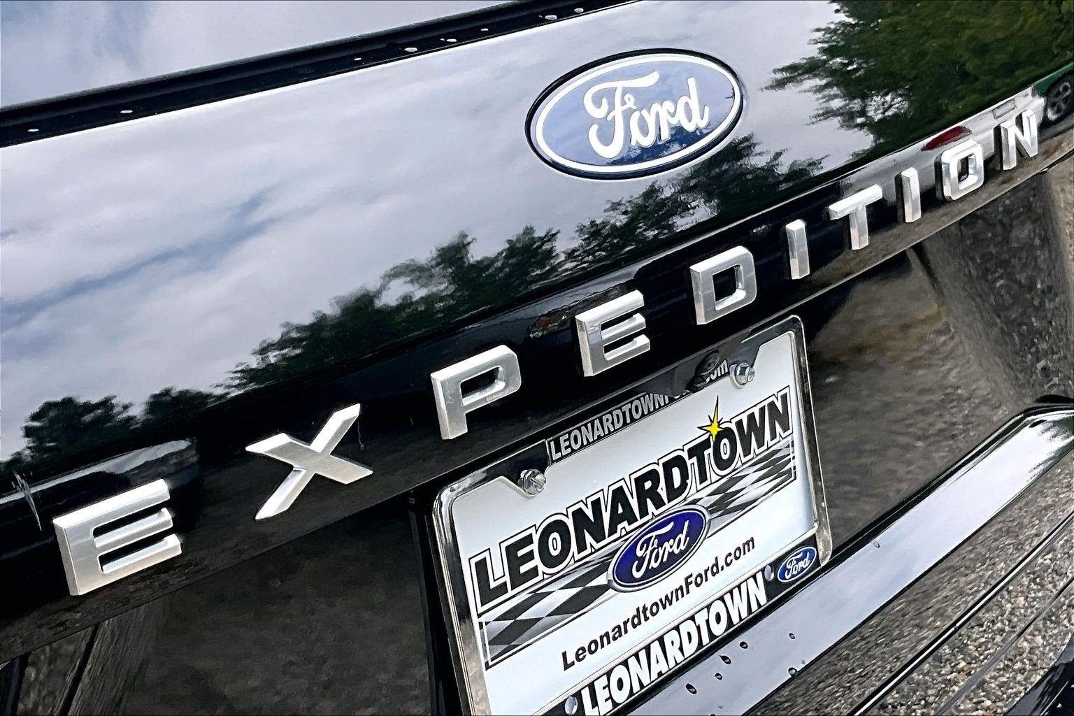 2027 Ford Expedition Max Active