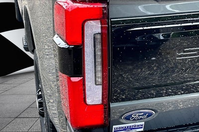 2026 Ford Super Duty F-250 SRW Platinum