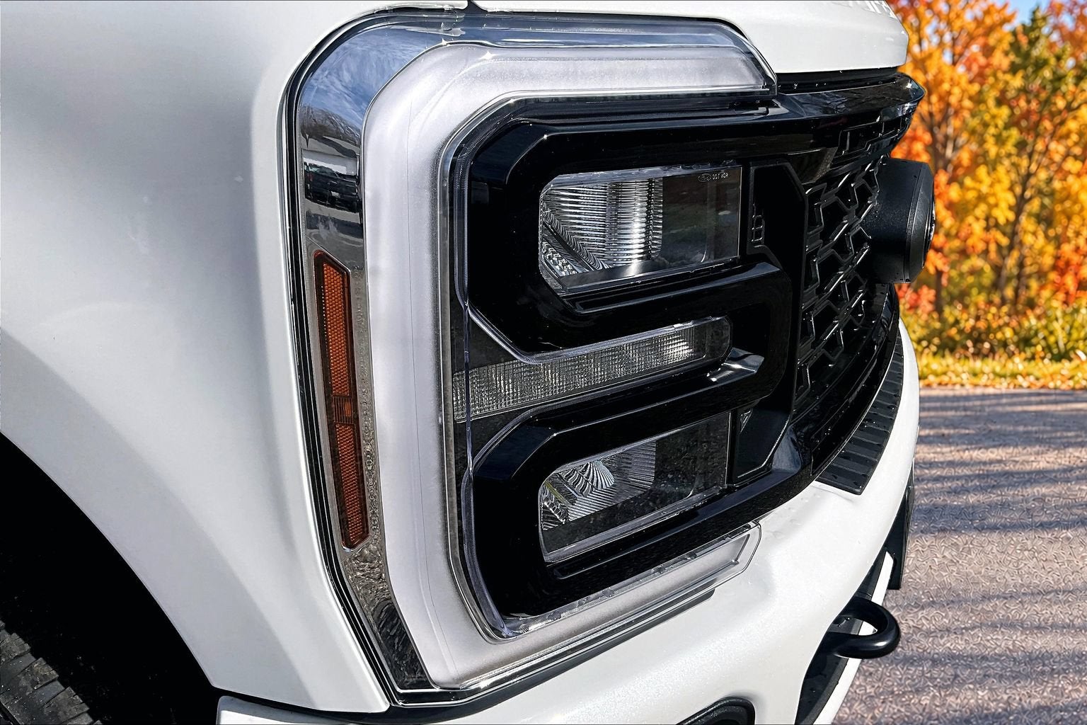2026 Ford Super Duty F-350 SRW LARIAT