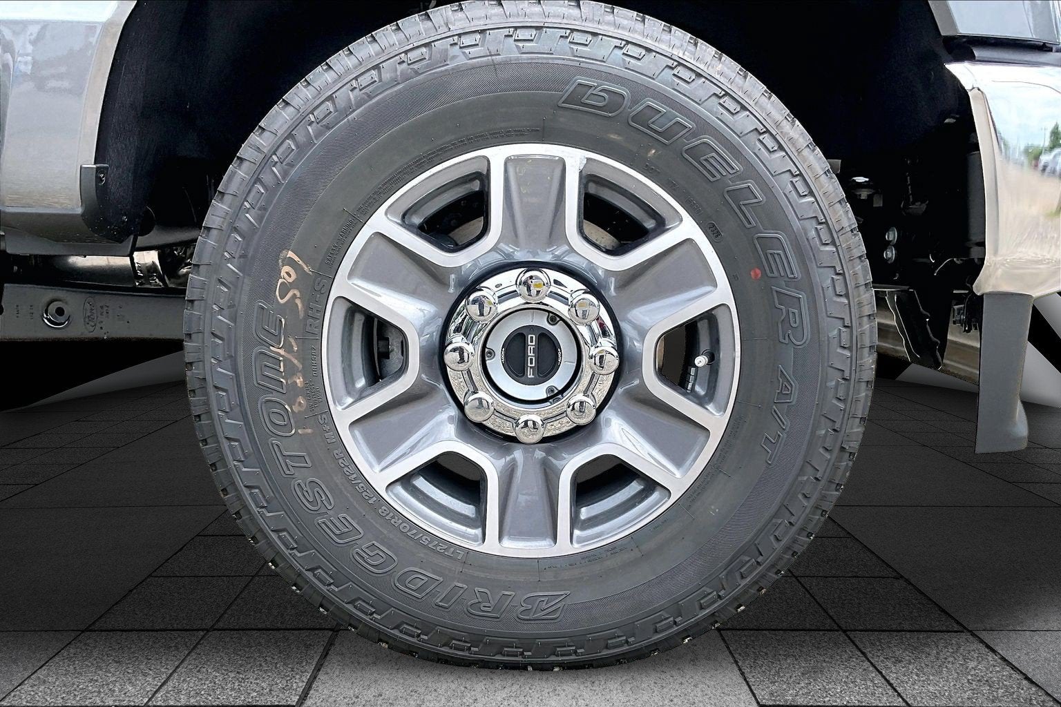 2026 Ford Super Duty F-350 SRW LARIAT