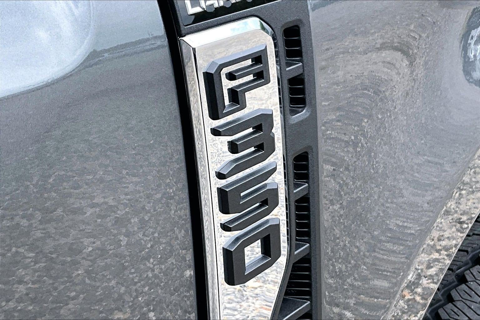 2026 Ford Super Duty F-350 SRW LARIAT