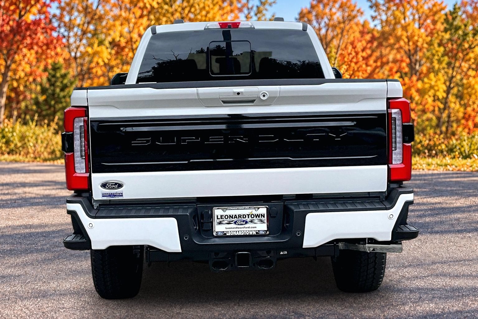 2026 Ford Super Duty F-350 SRW Platinum