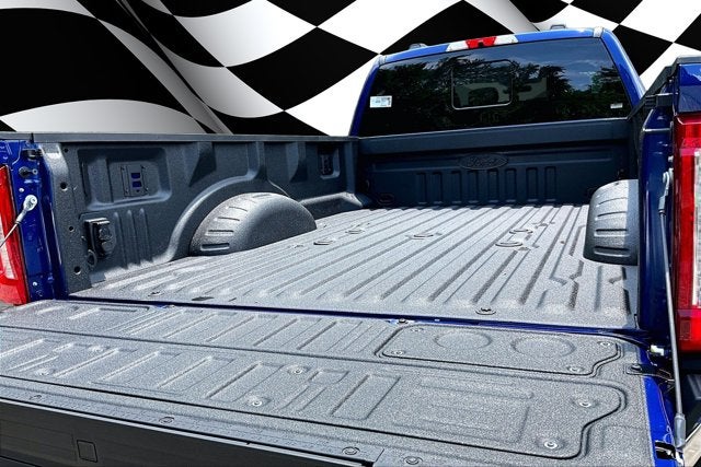 2026 Ford Super Duty F-350 SRW XLT