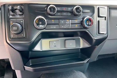 2026 Ford Super Duty F-350 SRW XLT