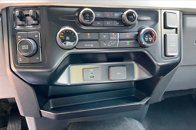 2026 Ford Super Duty F-350 SRW XLT