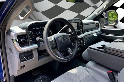 2026 Ford Super Duty F-350 SRW XLT