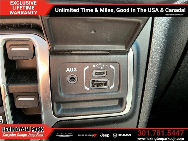 2026 Jeep Wrangler 4-Door Sahara 4x4