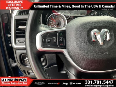 2021 RAM 1500 Big Horn Crew Cab 4x4 5'7' Box