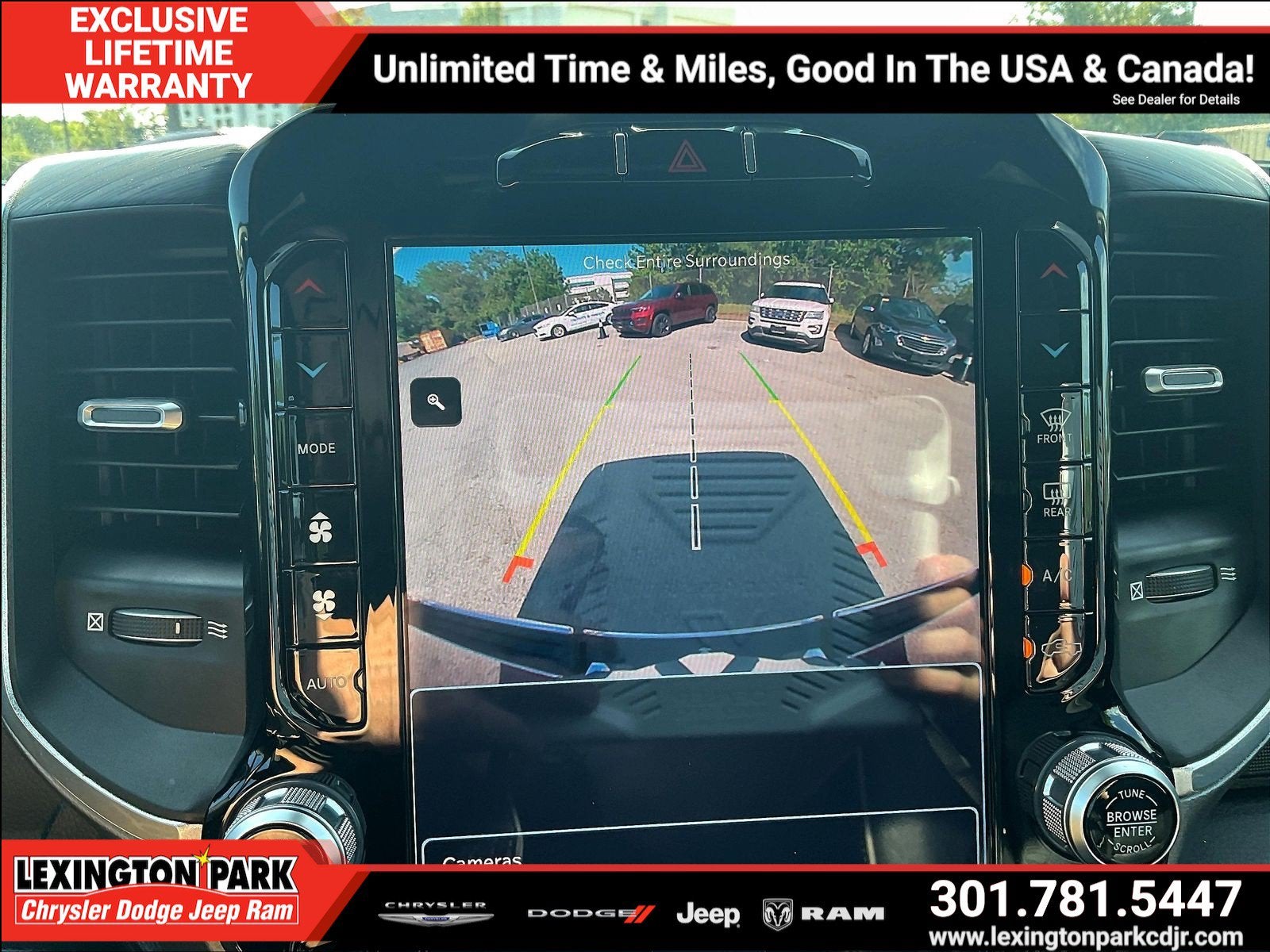 2023 RAM 1500 Laramie Crew Cab 4x4 5'7' Box