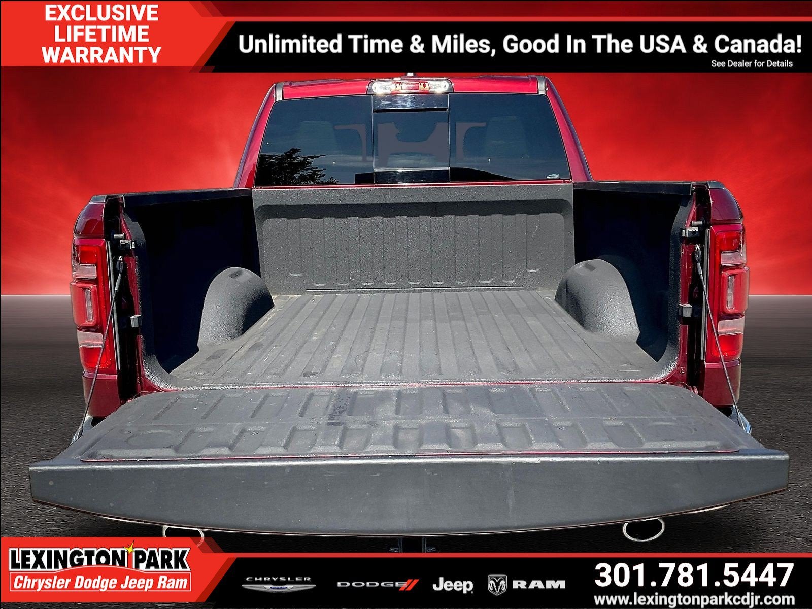 2023 RAM 1500 Laramie Crew Cab 4x4 5'7' Box