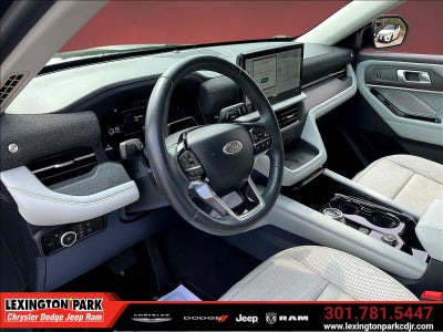 2025 Ford Explorer Platinum