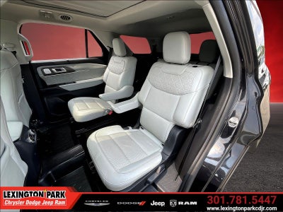 2025 Ford Explorer Platinum