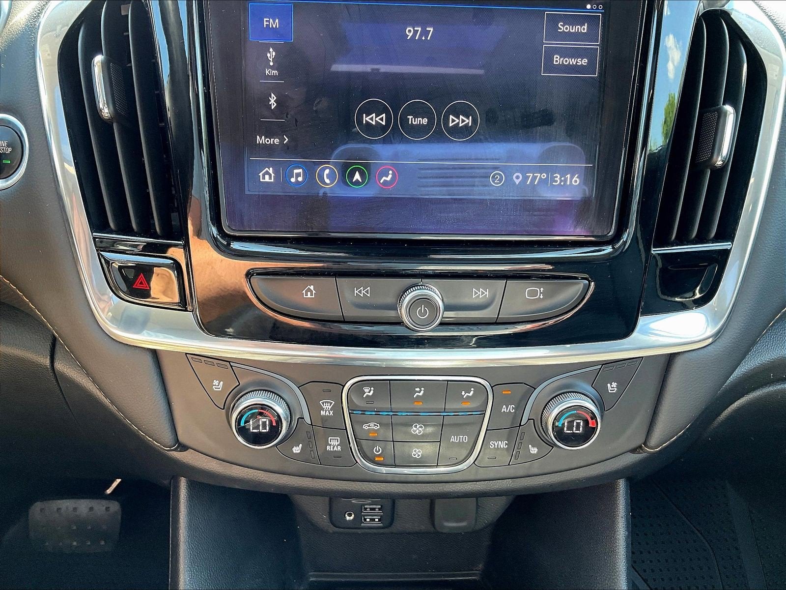 2021 Chevrolet Traverse AWD Premier