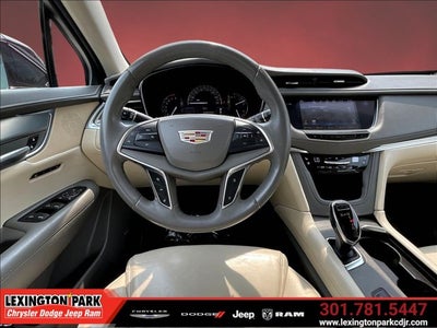 2018 Cadillac XT5 Premium Luxury