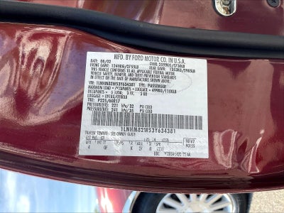 2003 Lincoln Town Car Signature