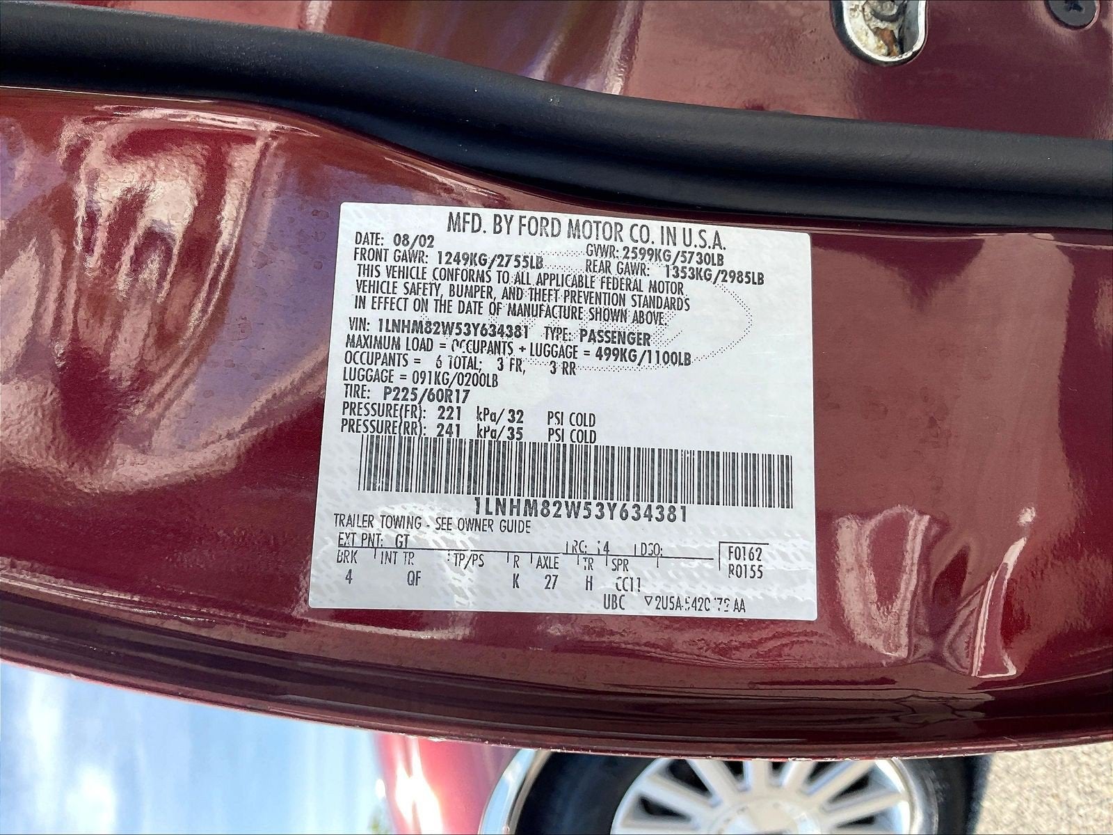 2003 Lincoln Town Car Signature