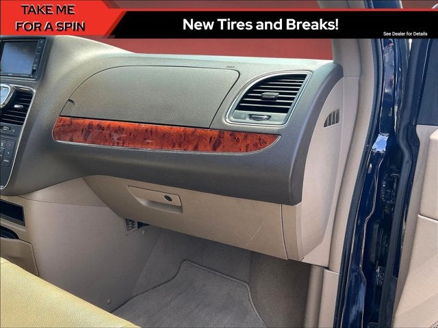 2015 Chrysler Town & Country Touring