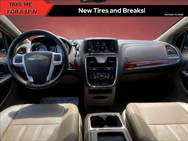 2015 Chrysler Town & Country Touring