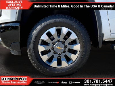 2024 Chevrolet Silverado 2500HD 4WD Crew Cab Standard Bed Custom