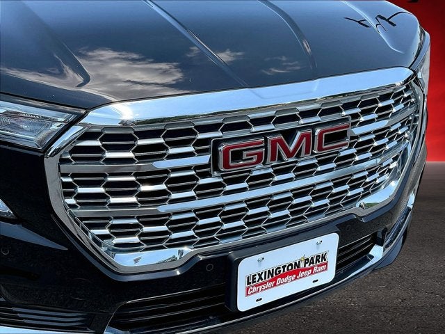 2023 GMC Terrain AWD Denali