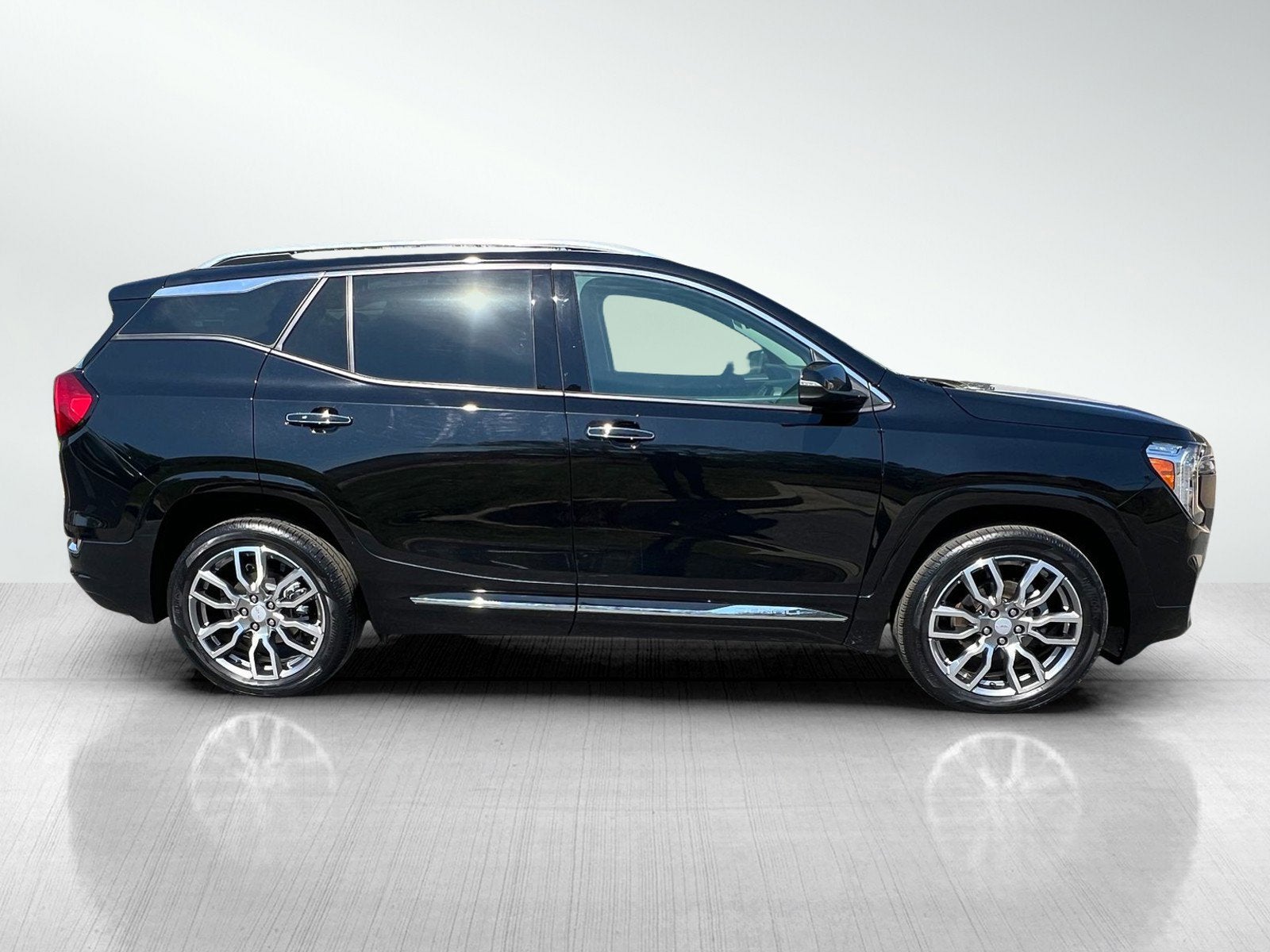 2023 GMC Terrain AWD Denali