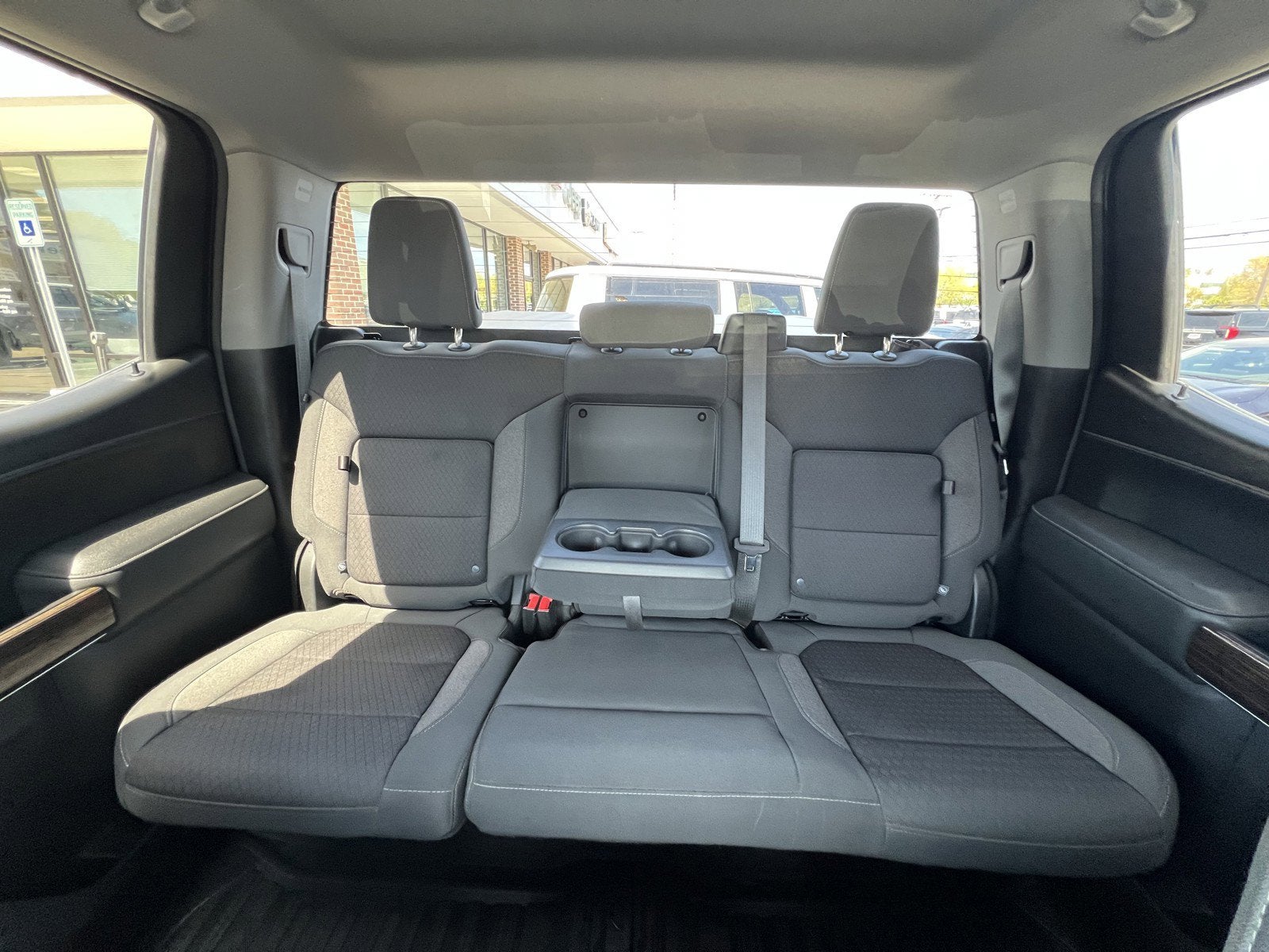 2021 GMC Sierra 1500 4WD Crew Cab Short Box Elevation