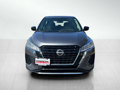 2022 Nissan Kicks S Xtronic CVT