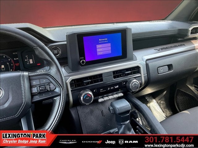 2025 Toyota Tacoma 4WD SR5
